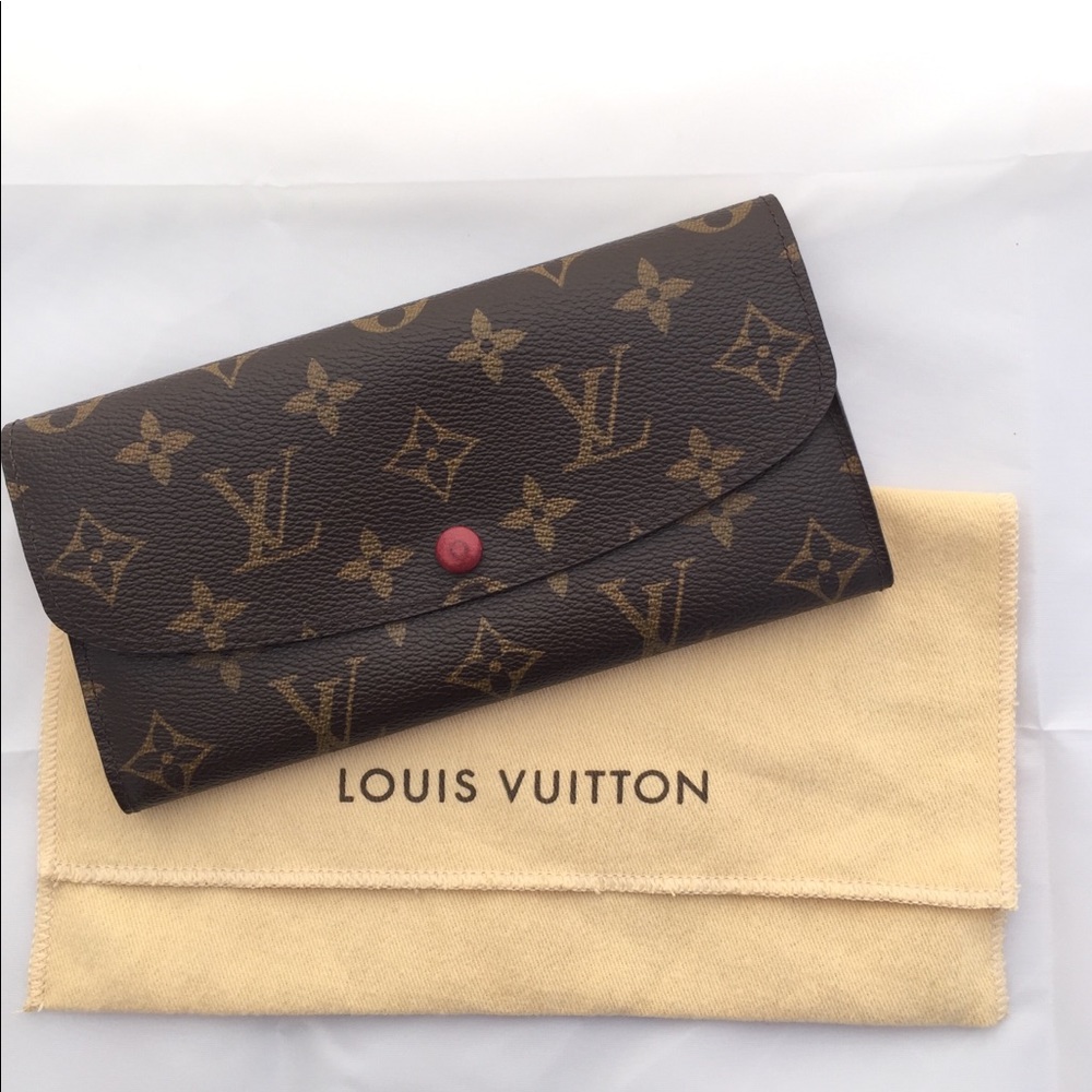 Louis Vuitton Emilie Wallet